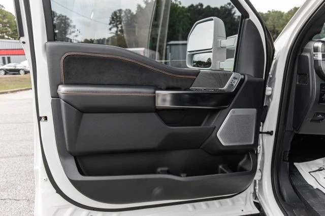 2024 Ford Super Duty 5th Gen - Image 20 of 21