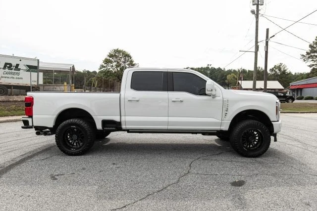 2024 Ford Super Duty 5th Gen - Image 13 of 21