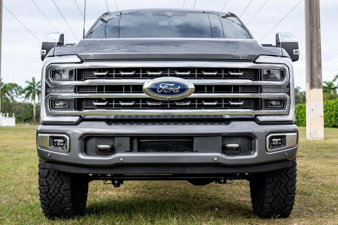 2024 Ford Super Duty 5th Gen - Image 2 of 31