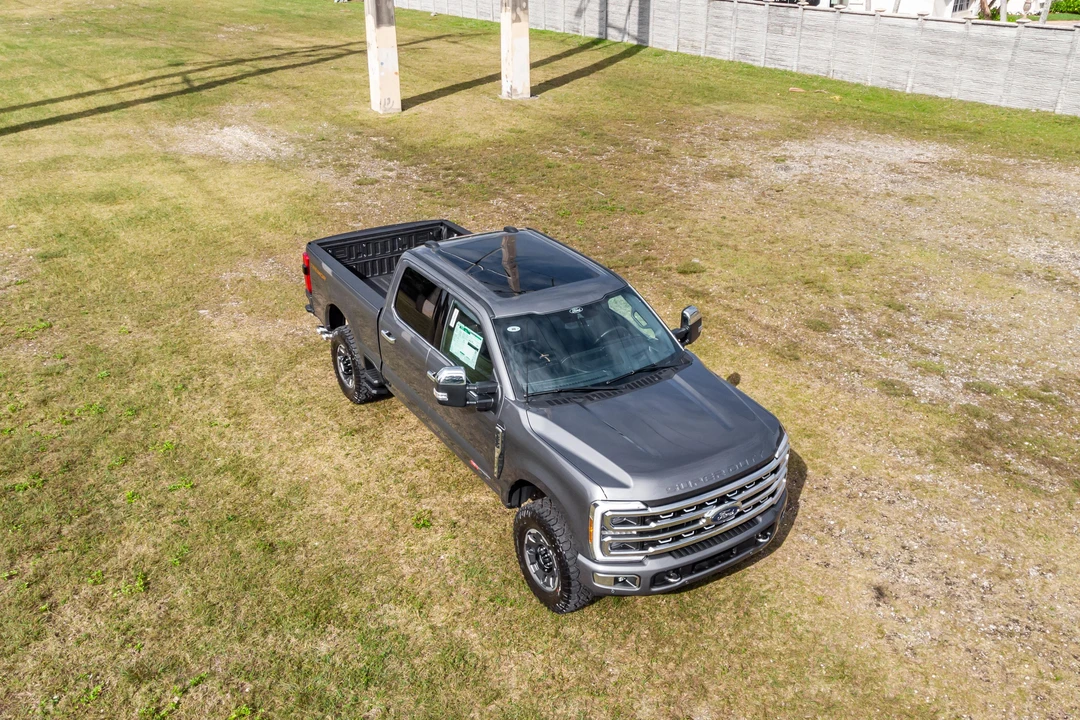 2024 Ford Super Duty 5th Gen - Image 30 of 31