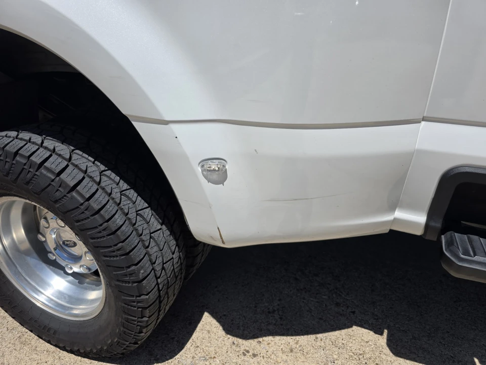 2024 Ford Super Duty 5th Gen - Image 14 of 24