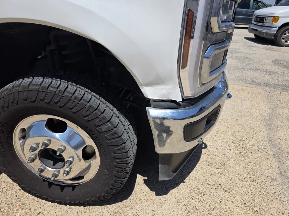 2024 Ford Super Duty 5th Gen - Image 13 of 24