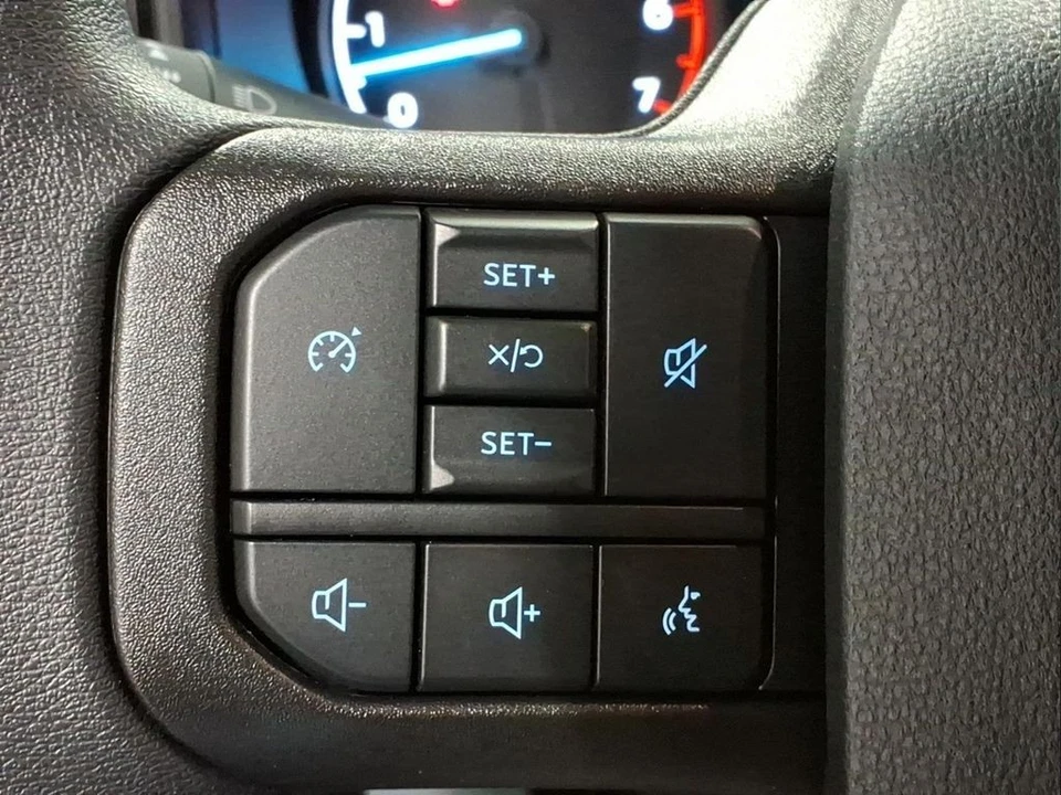 2024 Ford Super Duty 5th Gen - Image 18 of 21