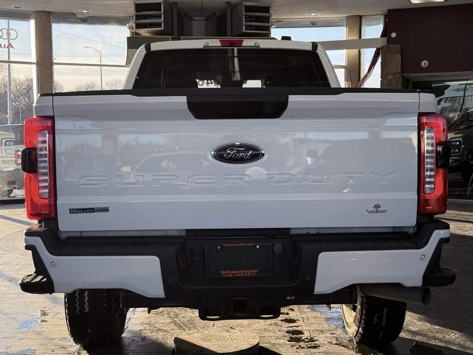 2024 Ford Super Duty 5th Gen - Image 14 of 21