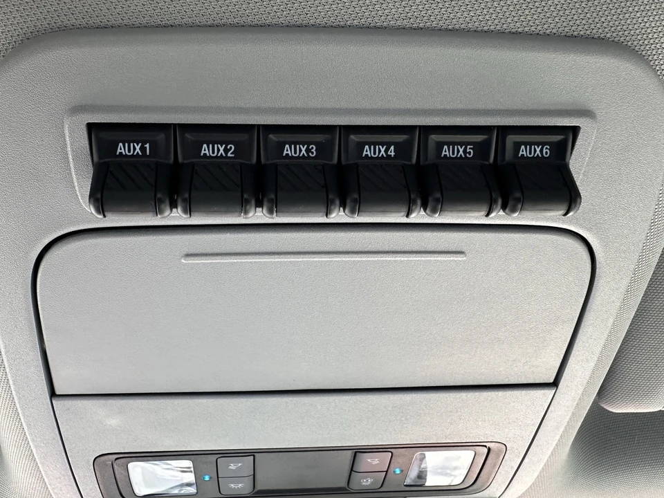 2024 Ford Super Duty 5th Gen - Image 28 of 31