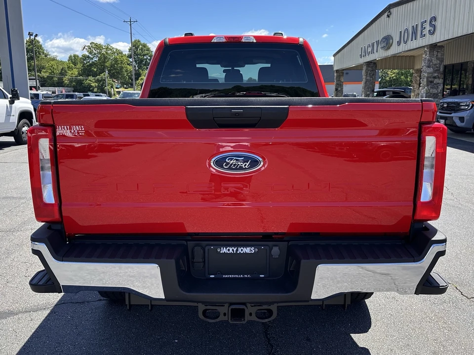 2024 Ford Super Duty 5th Gen - Image 7 of 31