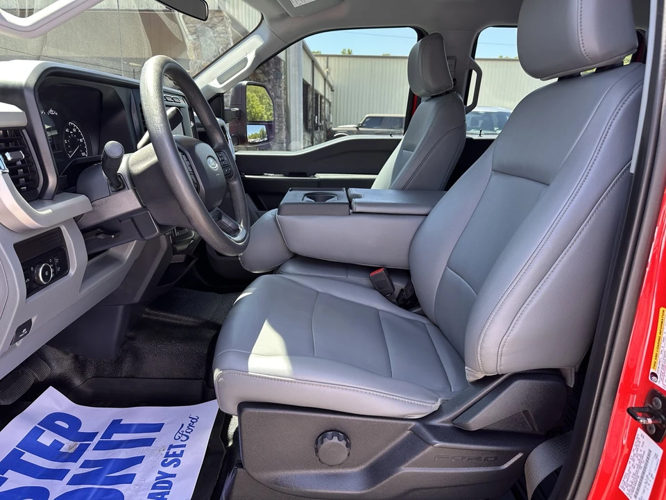 2024 Ford Super Duty 5th Gen - Image 12 of 31