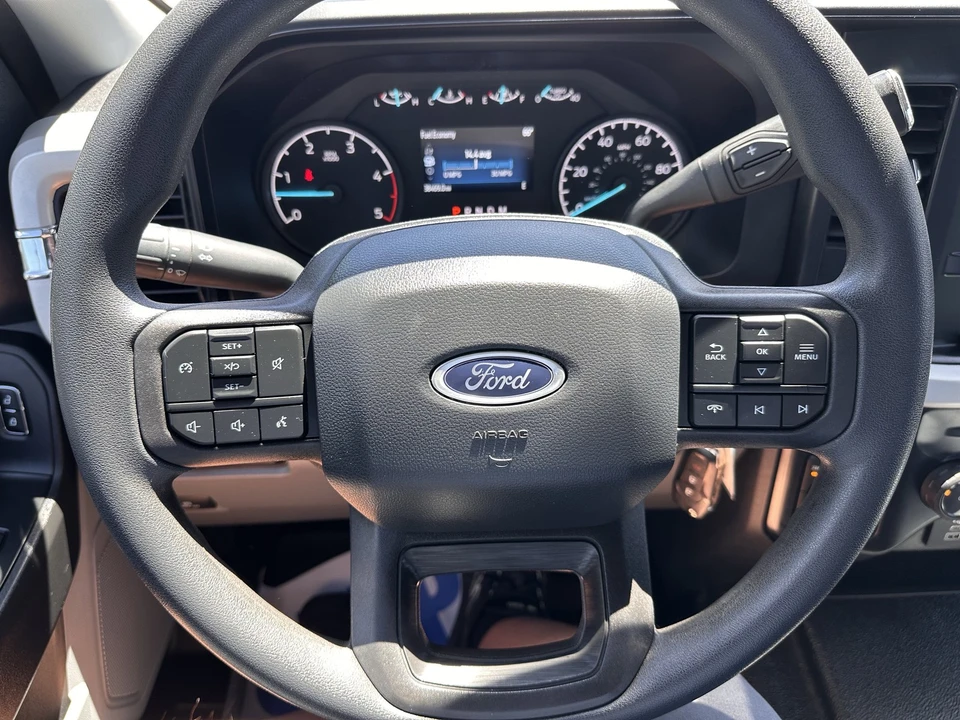 2024 Ford Super Duty 5th Gen - Image 21 of 31