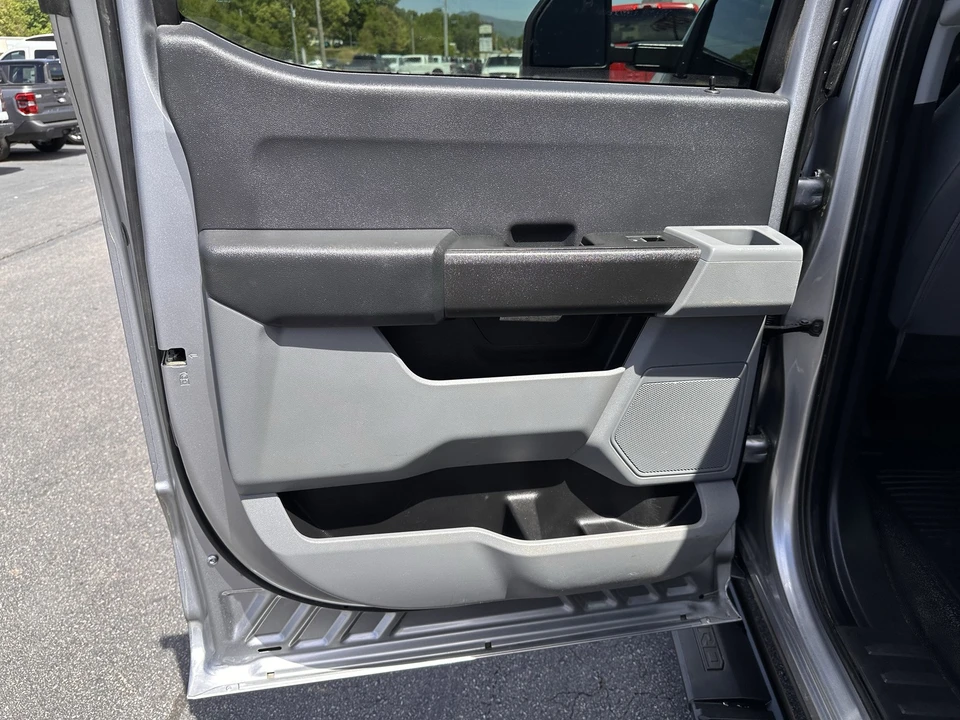 2024 Ford Super Duty 5th Gen - Image 11 of 31