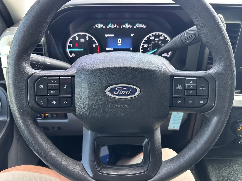 2024 Ford Super Duty 5th Gen - Image 20 of 31