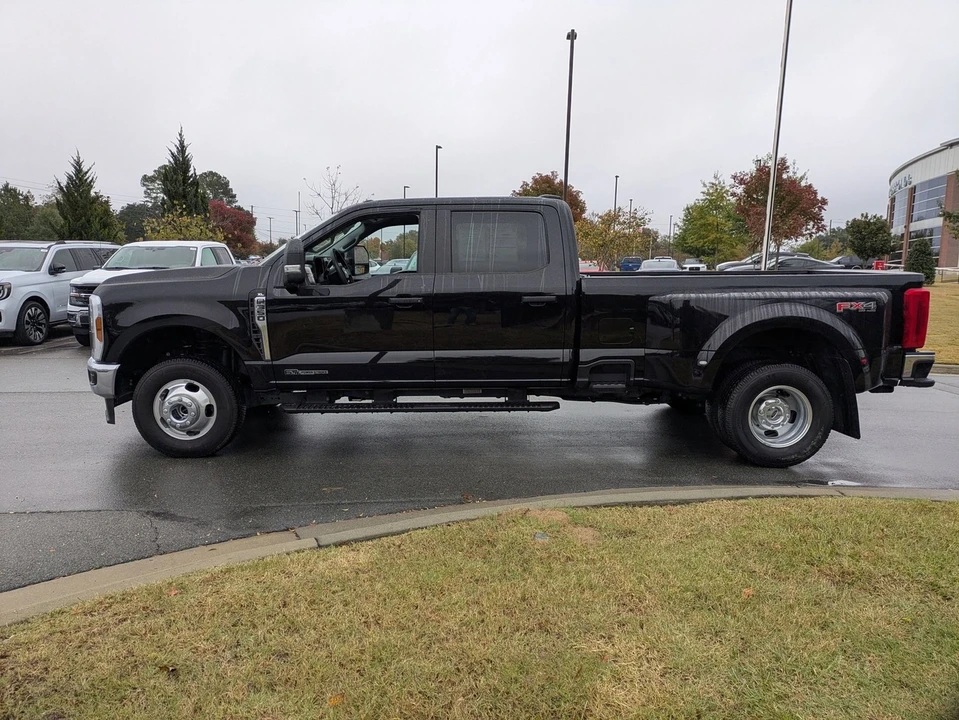 2024 Ford Super Duty 5th Gen - Image 7 of 21