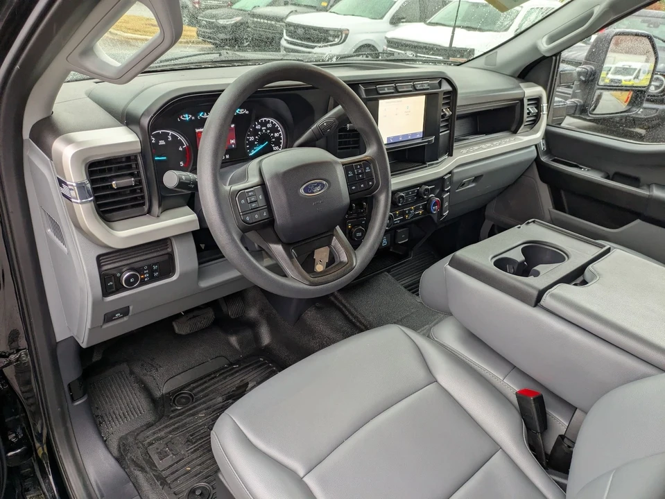 2024 Ford Super Duty 5th Gen - Image 15 of 21