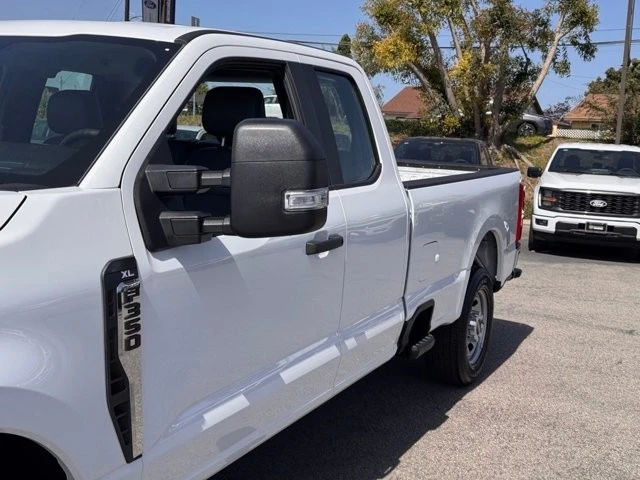 2024 Ford Super Duty 5th Gen - Image 9 of 30