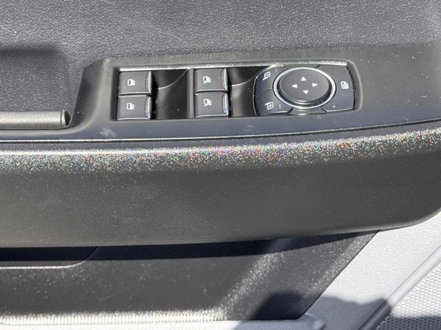 2024 Ford Super Duty 5th Gen - Image 16 of 30