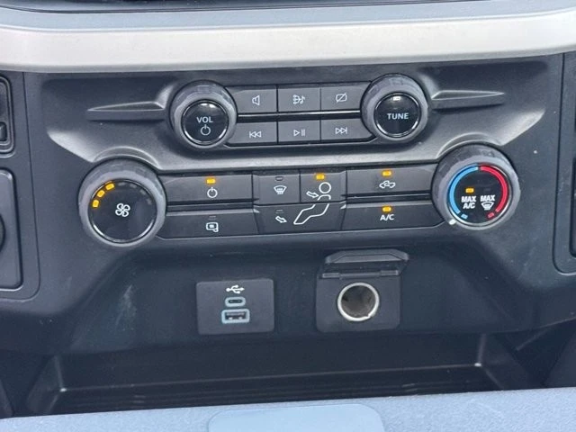 2024 Ford Super Duty 5th Gen - Image 25 of 30