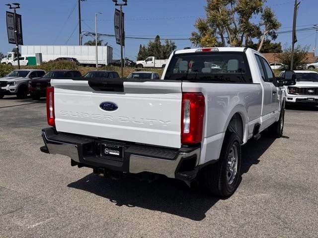 2024 Ford Super Duty 5th Gen - Image 12 of 30