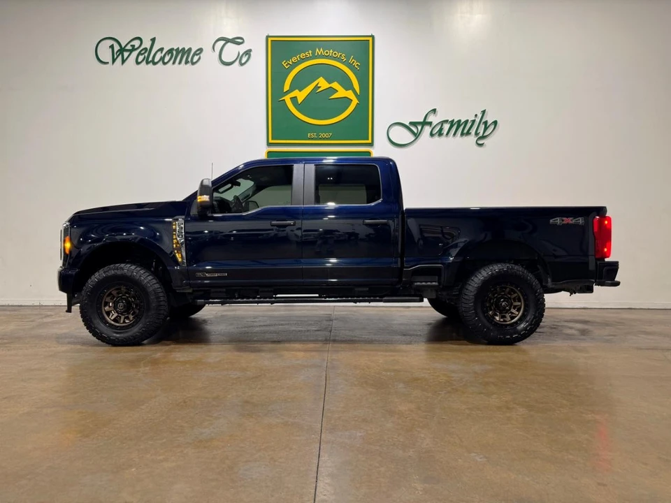 2024 Ford Super Duty 5th Gen - Image 5 of 12
