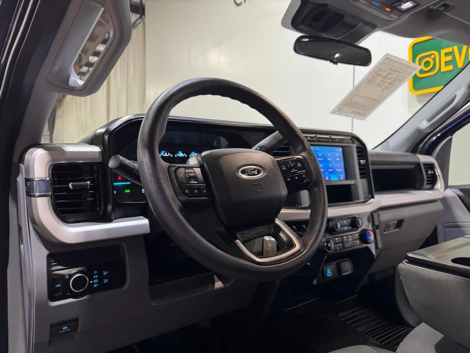2024 Ford Super Duty 5th Gen - Image 12 of 21