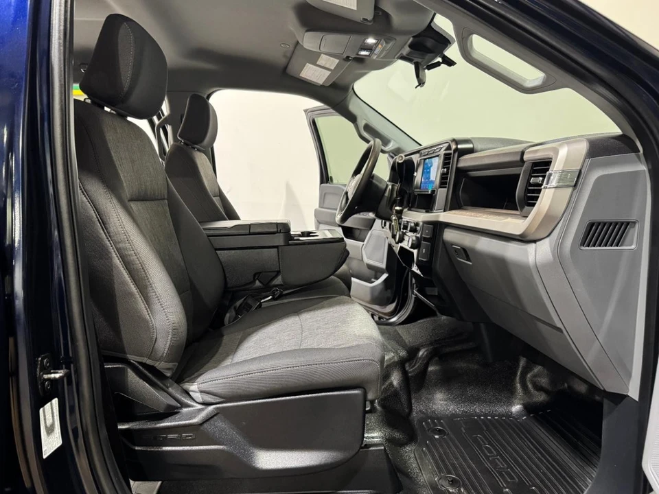 2024 Ford Super Duty 5th Gen - Image 16 of 21