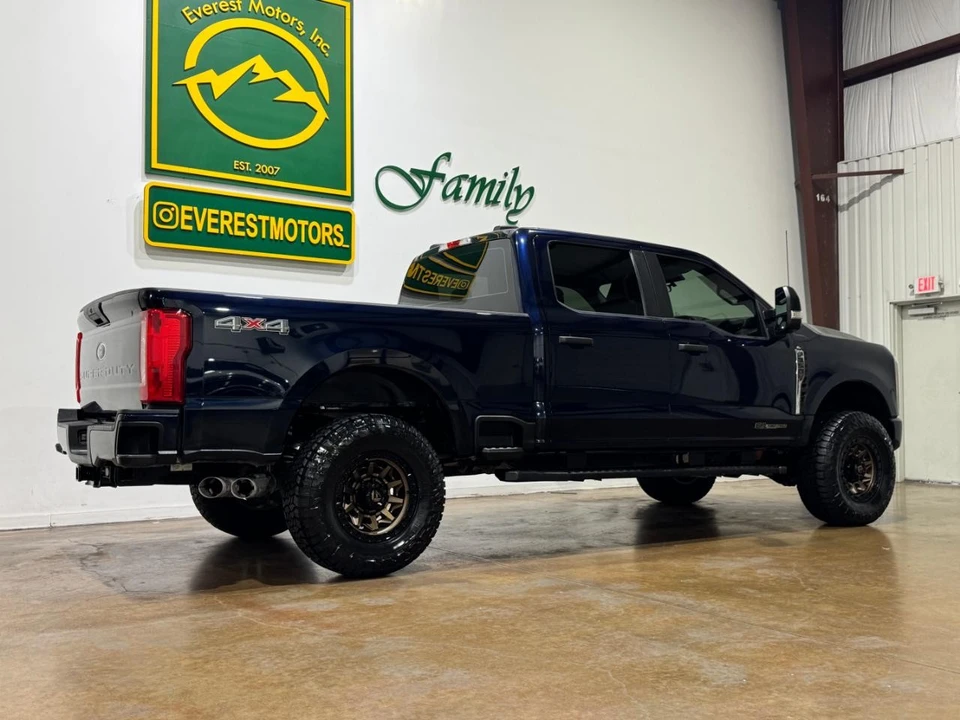 2024 Ford Super Duty 5th Gen - Image 9 of 12