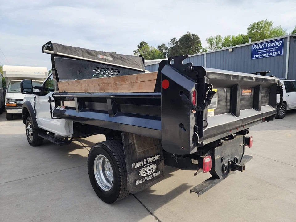 2024 Ford Super Duty 5th Gen - Image 5 of 31