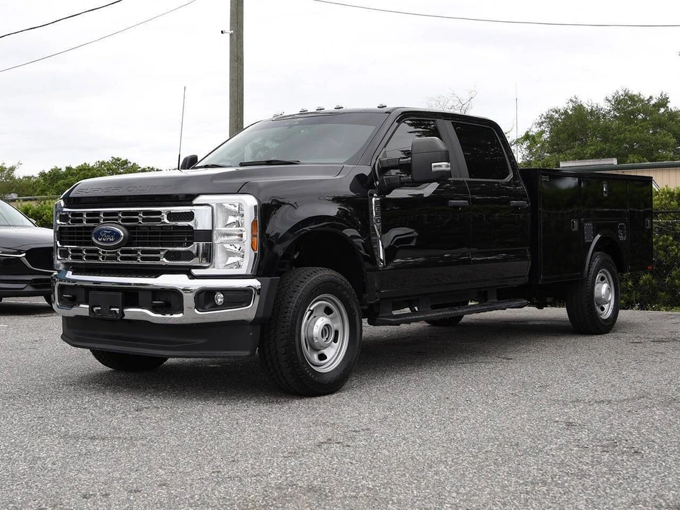 2024 Ford Super Duty 5th Gen - Image 2 of 18