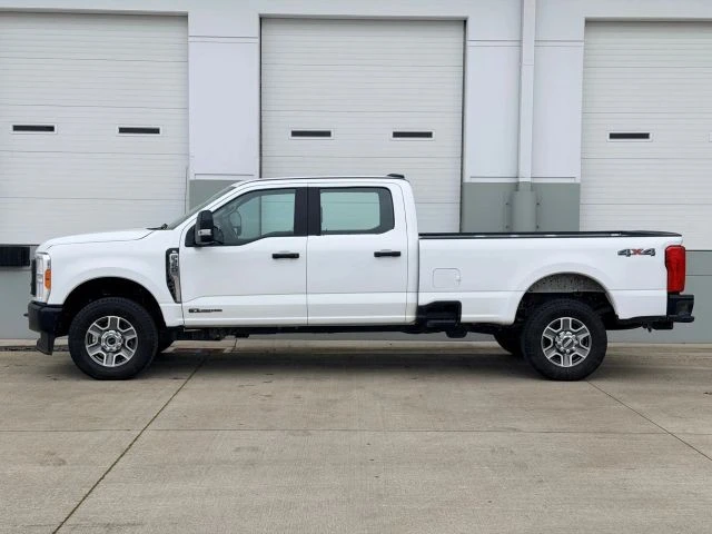 2024 Ford Super Duty 5th Gen - Image 2 of 21