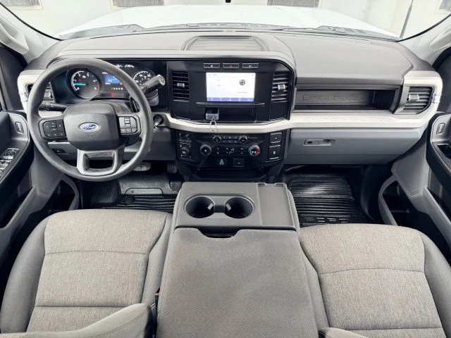 2024 Ford Super Duty 5th Gen - Image 15 of 21