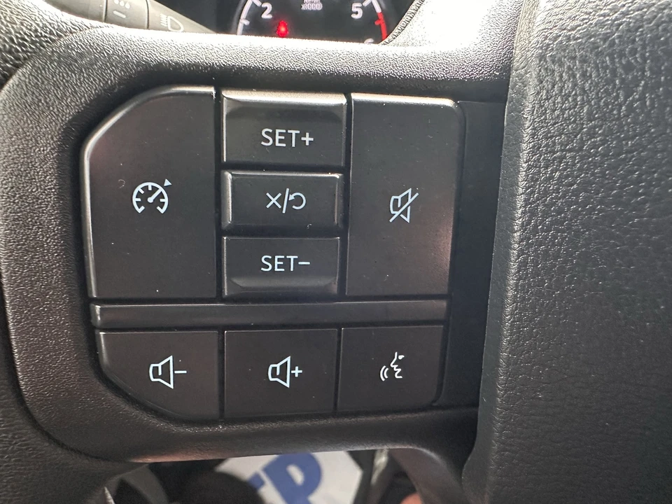 2024 Ford Super Duty 5th Gen - Image 22 of 28