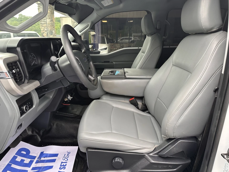 2024 Ford Super Duty 5th Gen - Image 11 of 28