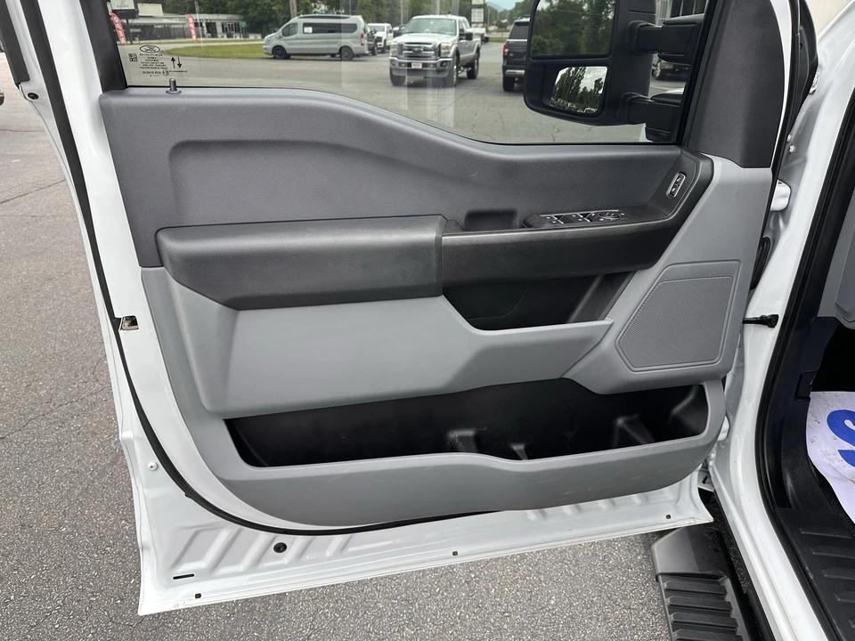 2024 Ford Super Duty 5th Gen - Image 10 of 28