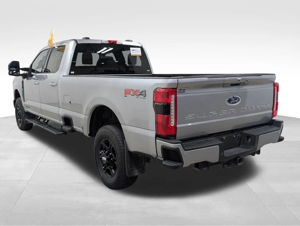 2024 Ford Super Duty 5th Gen - Image 9 of 12