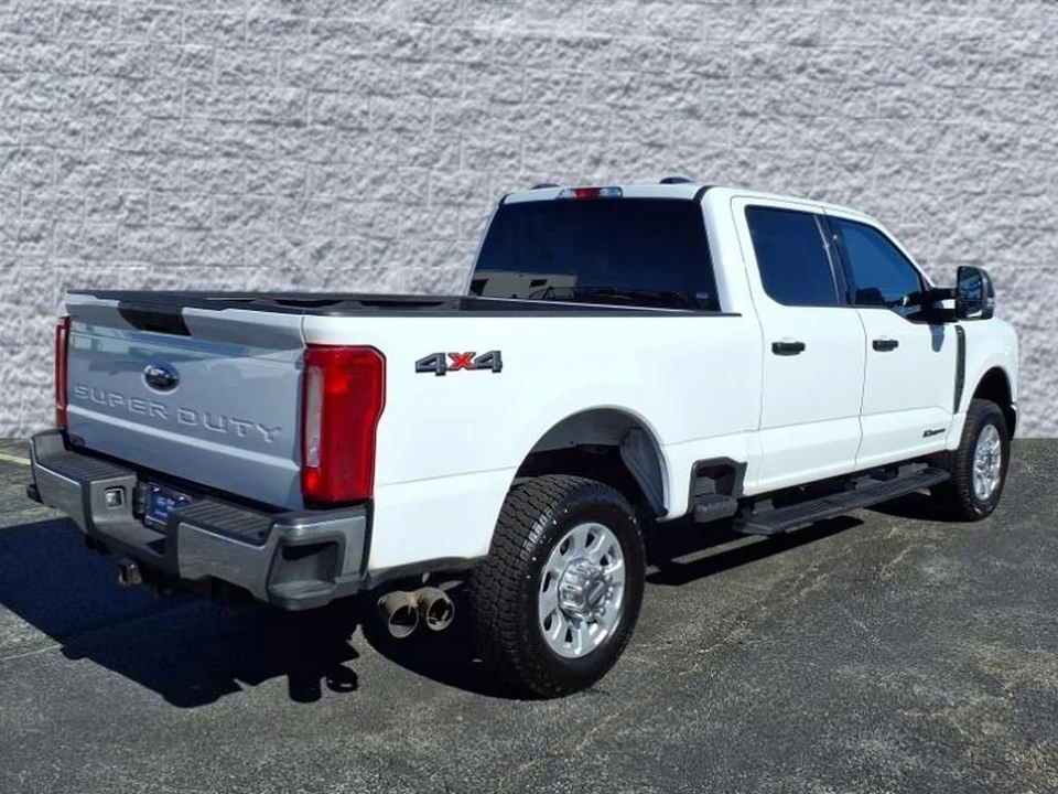 2024 Ford Super Duty 5th Gen - Image 3 of 12