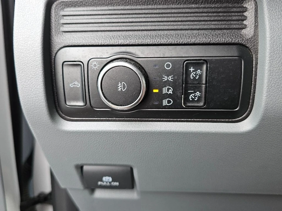 2024 Ford Super Duty 5th Gen - Image 18 of 19