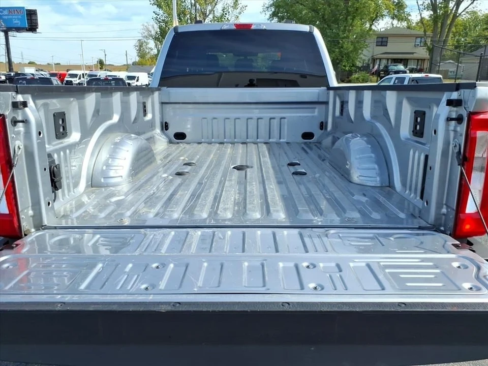 2024 Ford Super Duty 5th Gen - Image 11 of 12