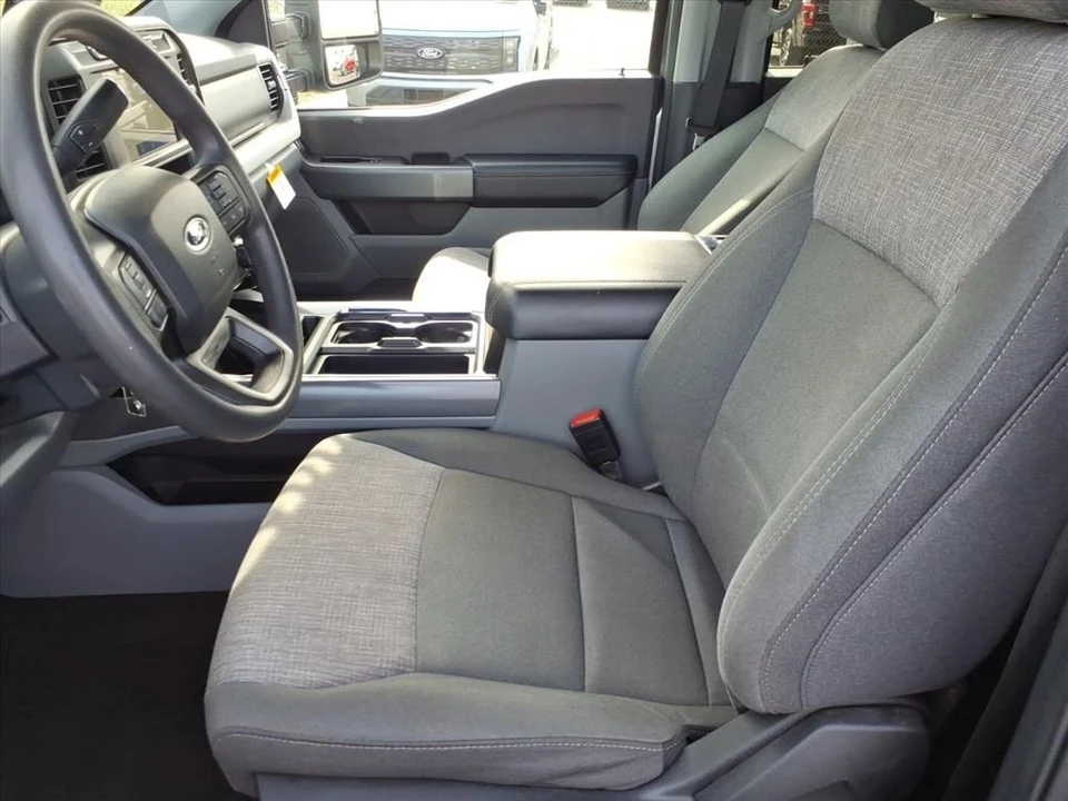 2024 Ford Super Duty 5th Gen - Image 9 of 12