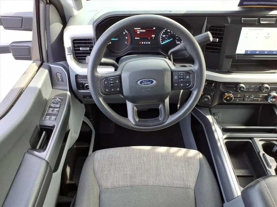 2024 Ford Super Duty 5th Gen - Image 5 of 12