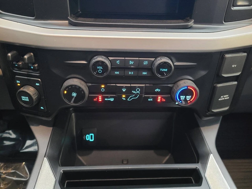 2024 Ford Super Duty 5th Gen - Image 21 of 31