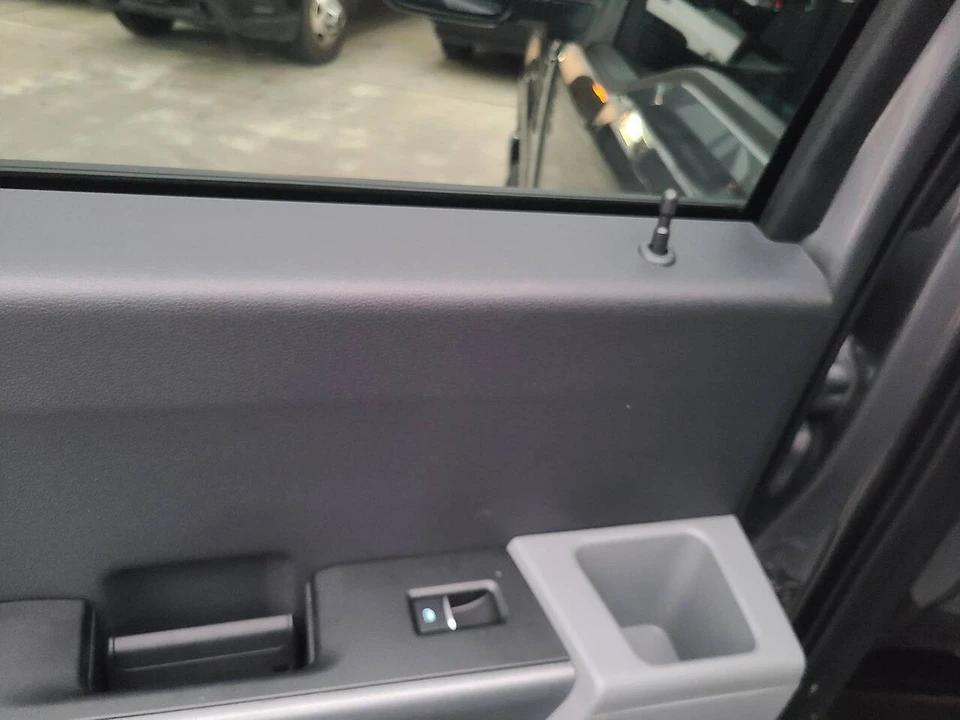 2024 Ford Super Duty 5th Gen - Image 31 of 31