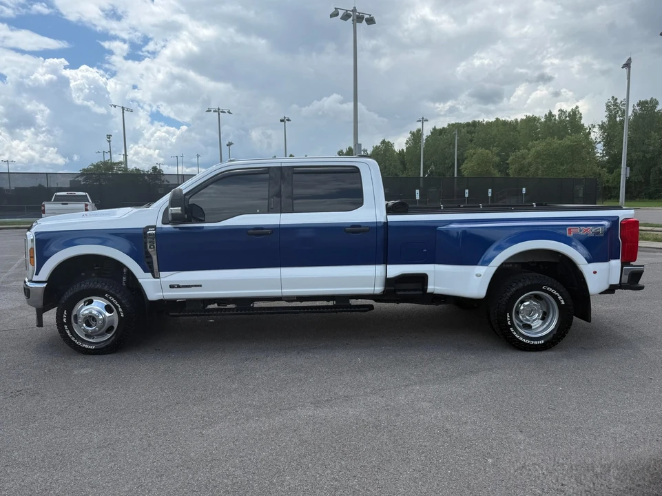 2024 Ford Super Duty 5th Gen - Image 8 of 31