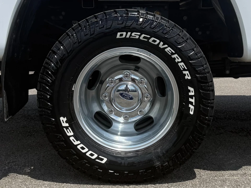 2024 Ford Super Duty 5th Gen - Image 10 of 31