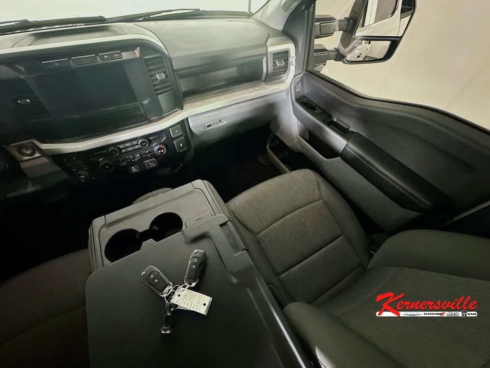 2024 Ford Super Duty 5th Gen - Image 11 of 21