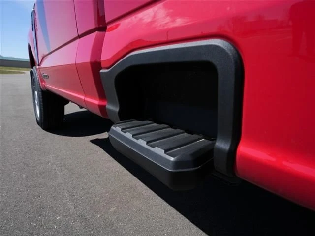 2024 Ford Super Duty 5th Gen - Image 14 of 18