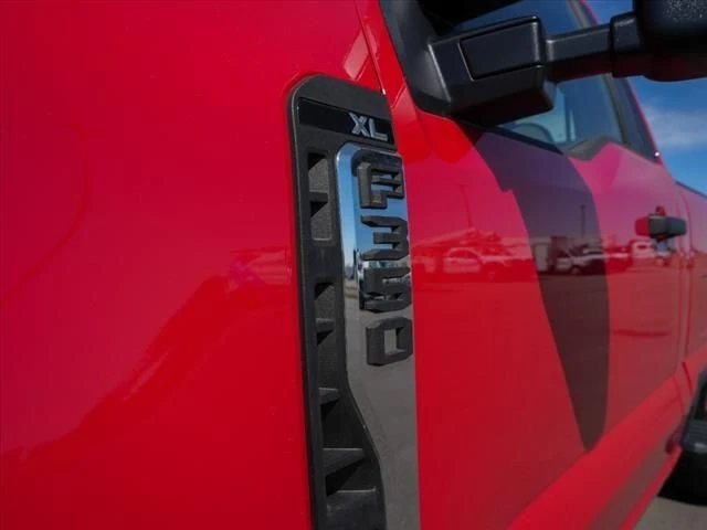 2024 Ford Super Duty 5th Gen - Image 12 of 18