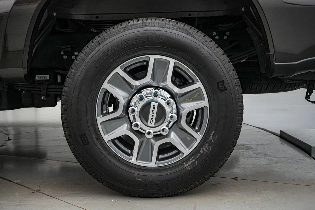2024 Ford Super Duty 5th Gen - Image 12 of 21