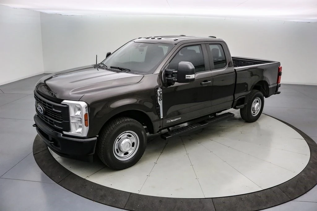 2024 Ford Super Duty 5th Gen - Image 10 of 21