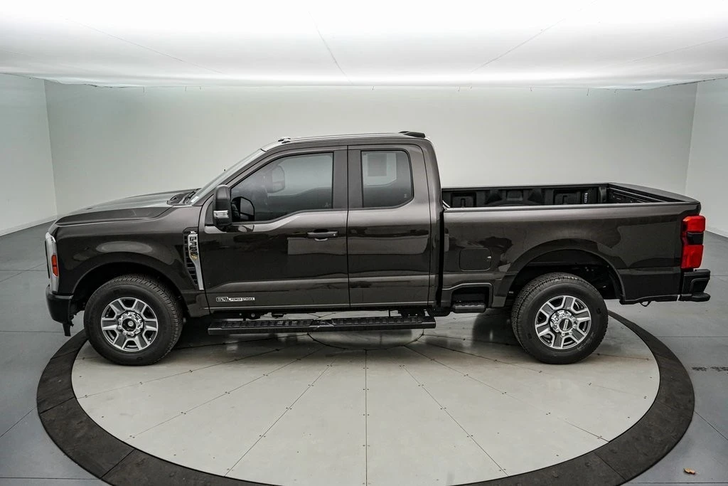 2024 Ford Super Duty 5th Gen - Image 9 of 21