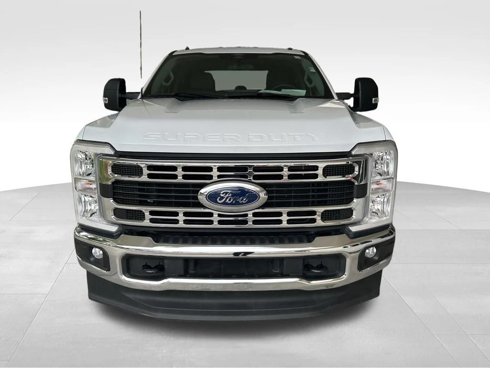 2024 Ford Super Duty 5th Gen - Image 11 of 12