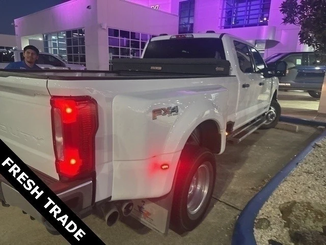 2024 Ford Super Duty 5th Gen - Image 2 of 10