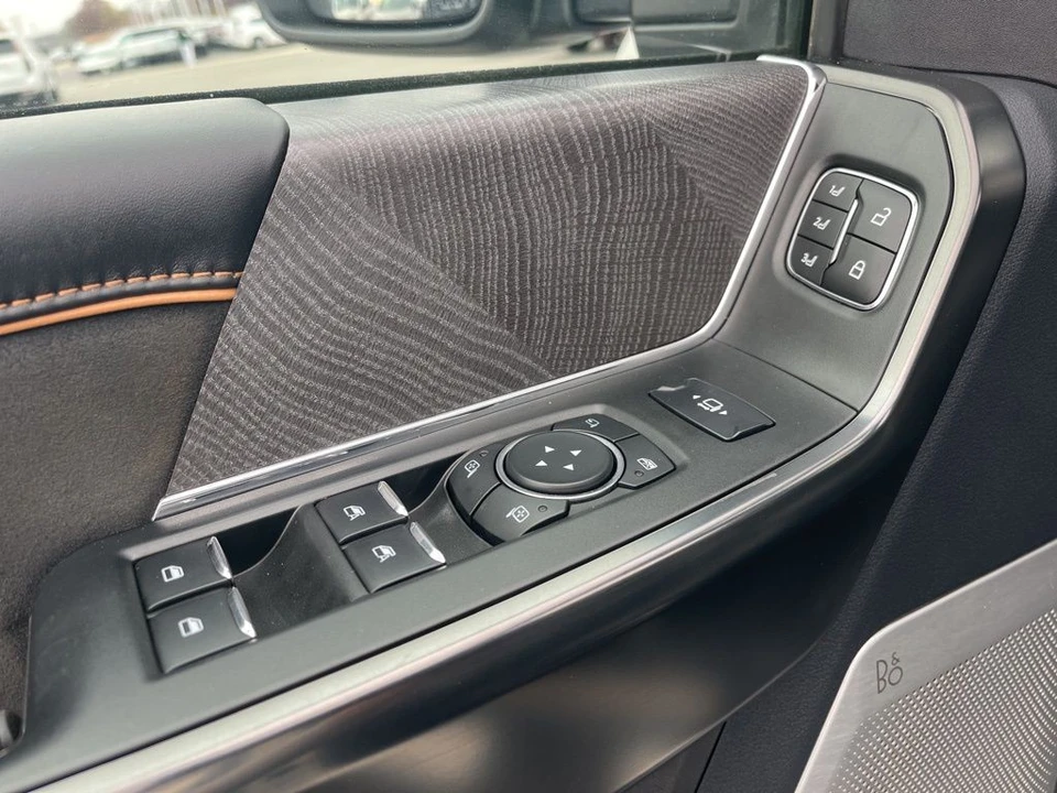 2024 Ford Super Duty 5th Gen - Image 10 of 12